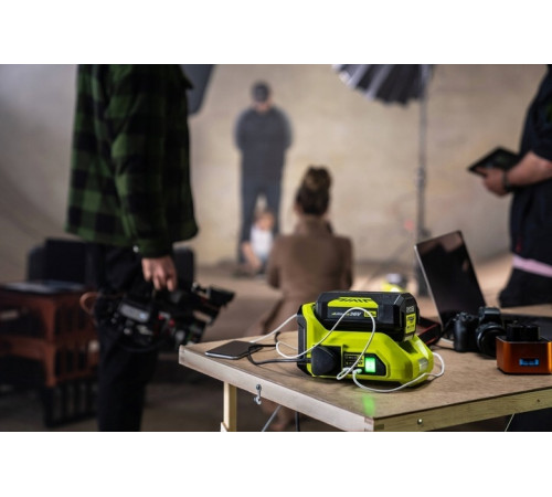 Інвертор напруги акумуляторний Ryobi Max Power RY36BI300A-0 36В 300/500Вт розетка 1х220В роз'єм 1хUSB 1хType-C 0.85кг без АКБ та ЗП (5133004893)