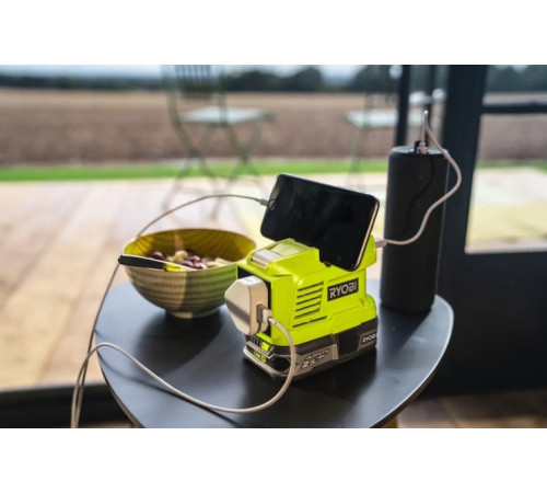 Інвертор напруги акумуляторний Ryobi ONE+ RY18BI150A-0 18В 150/300Вт розетка 1х220В рознім 2хUSB 0.3кг без АКБ та ЗП (5133004895)