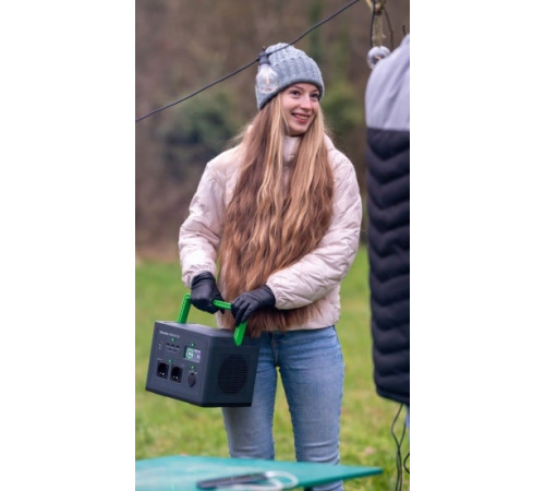 Портативна електростанція Schneider Electric OffGrid Portable Power Station 730, 700 Вт, 738 Вт/год, Wireless Charge (PPS730-GR)