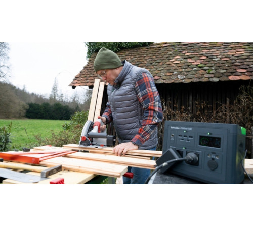 Портативна електростанція Schneider Electric OffGrid Portable Power Station 730, 700 Вт, 738 Вт/год, Wireless Charge (PPS730-GR)