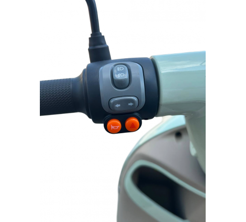 Скутер акумуляторний Verona, 1200Вт, 60V, швидкість 50км/год, запас ходу 60км