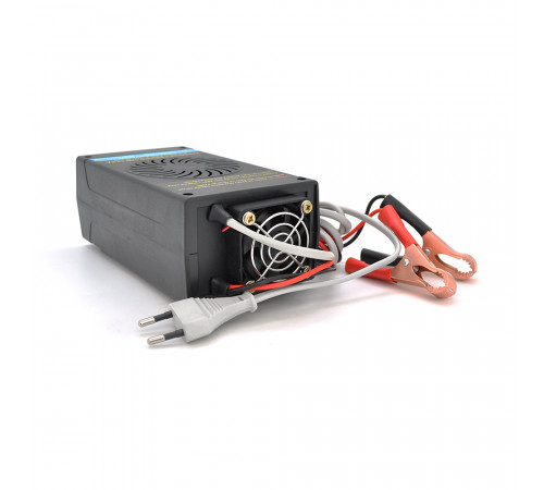 Интеллектуальное ЗУ РОБОТ-12 десульфатирующее для аккумулятора 12V (1-200Ah) (MF, WET, AGM, GEL, CA/CA), 160-245V, Ток заряда 12,5А, крокодилы в комплекте