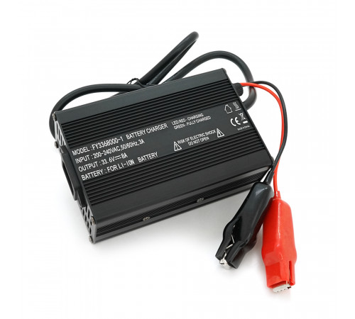 Зарядное устройство для аккумуляторов Li-ion 33.6V,8S,8A,+ крокодилы,135x90x50mm