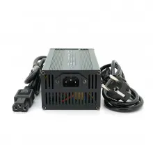 Зарядний пристрій для акумуляторів LiFePO4 48V(58,4V),16S,8A, роз'єм 3pin,173x90x50mm